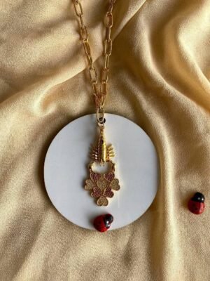 قلاده العقرب