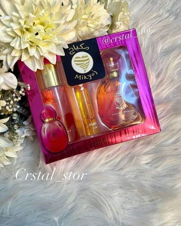 بكج عطر مكياج