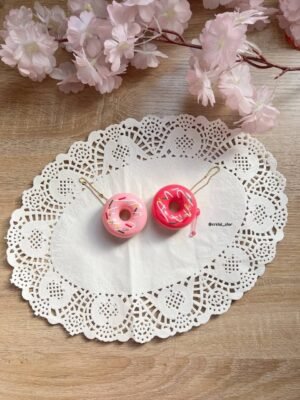 ⁨ مَـرطب وملمع شفاه كريمي ✨👄مدالية 😍