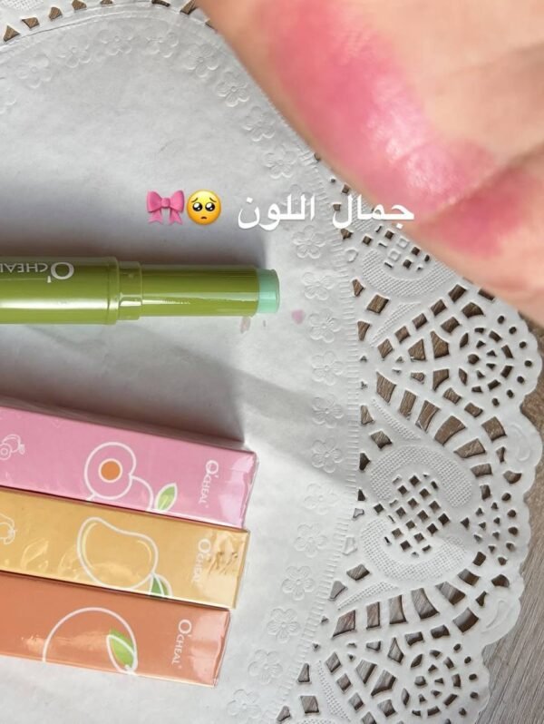 مَرطب  للشفاه (وردي )