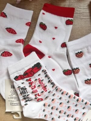 جوارب الفراولة ستوبري قطنيه