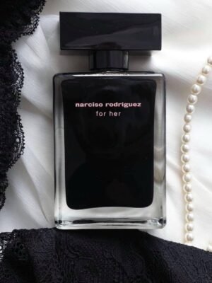 عطر نارسيسو الاسود