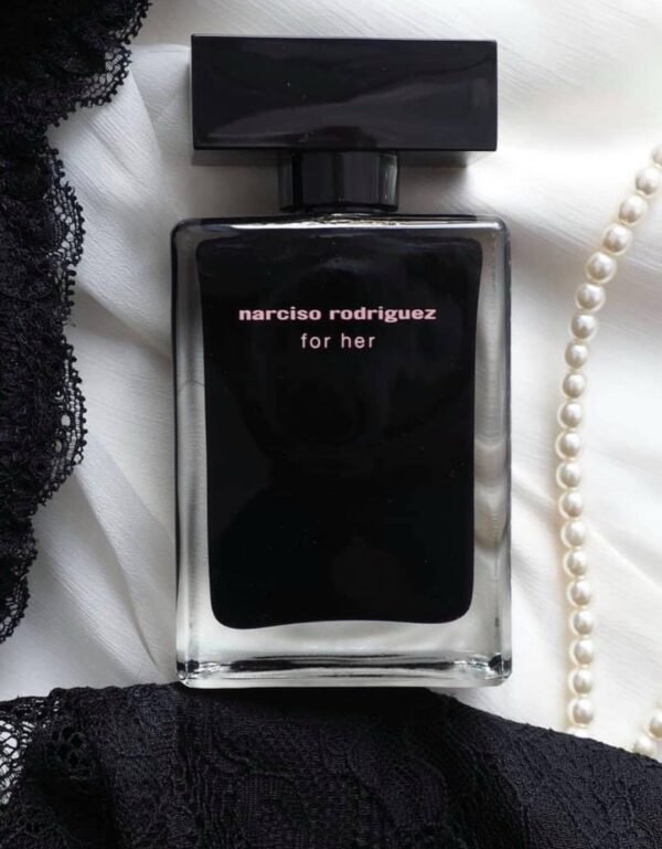 عطر نارسيسو الاسود